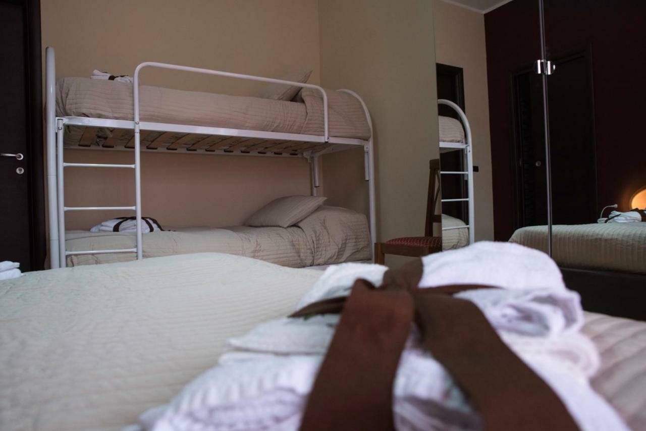 Il Centro Short Lets Hotell Valguarnera Caropepe Eksteriør bilde